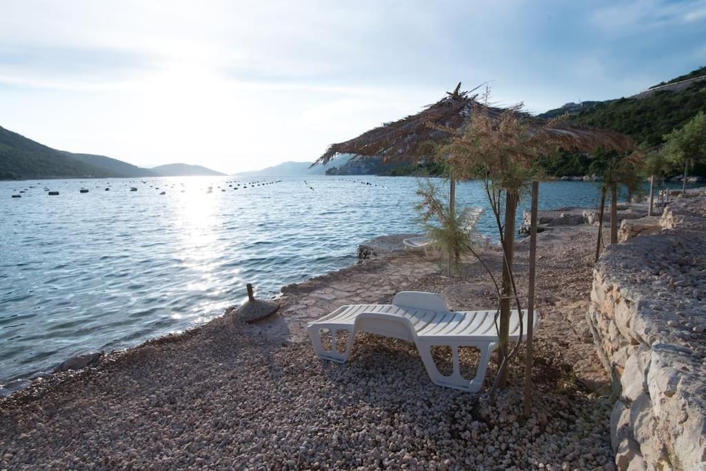 Beautiful Fully Renovated Apartment By The Sea, Large Balcony With Enchanting Views Neum Exterior foto